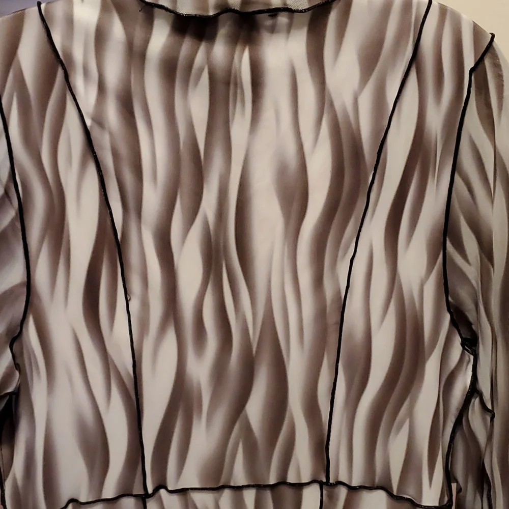 Fashion to Figure Rayna Lace-up Body-con Dress - Picture 4 of 15